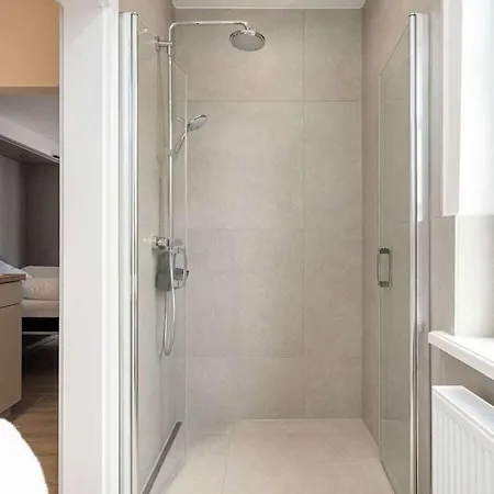 One-bedroom * גריטזיל